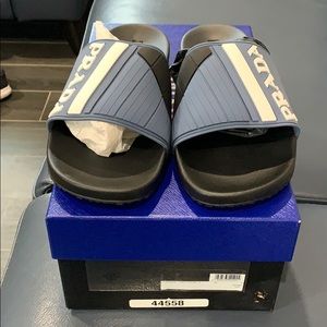 Prada slides 💯% Authentic